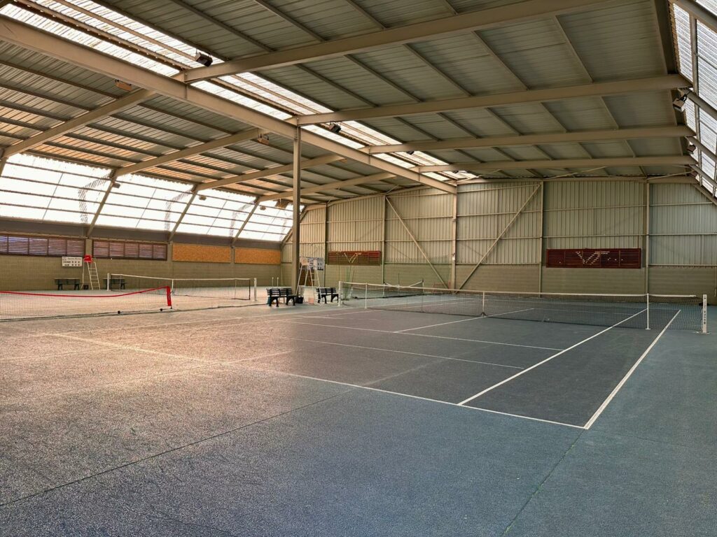 COURTS COUVERTS 2