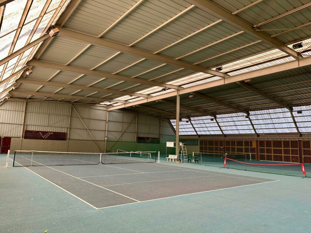COURTS COUVERTS 1